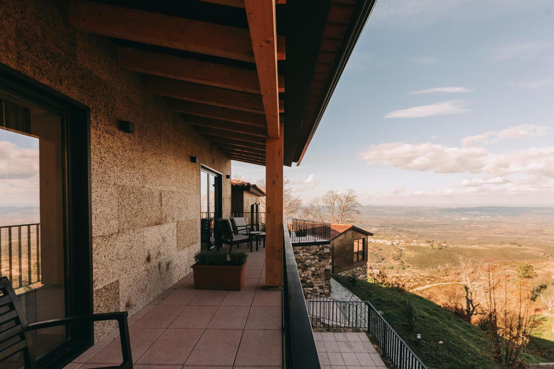 Estrela Serenity - Resort Folgosinho Eksteriør billede